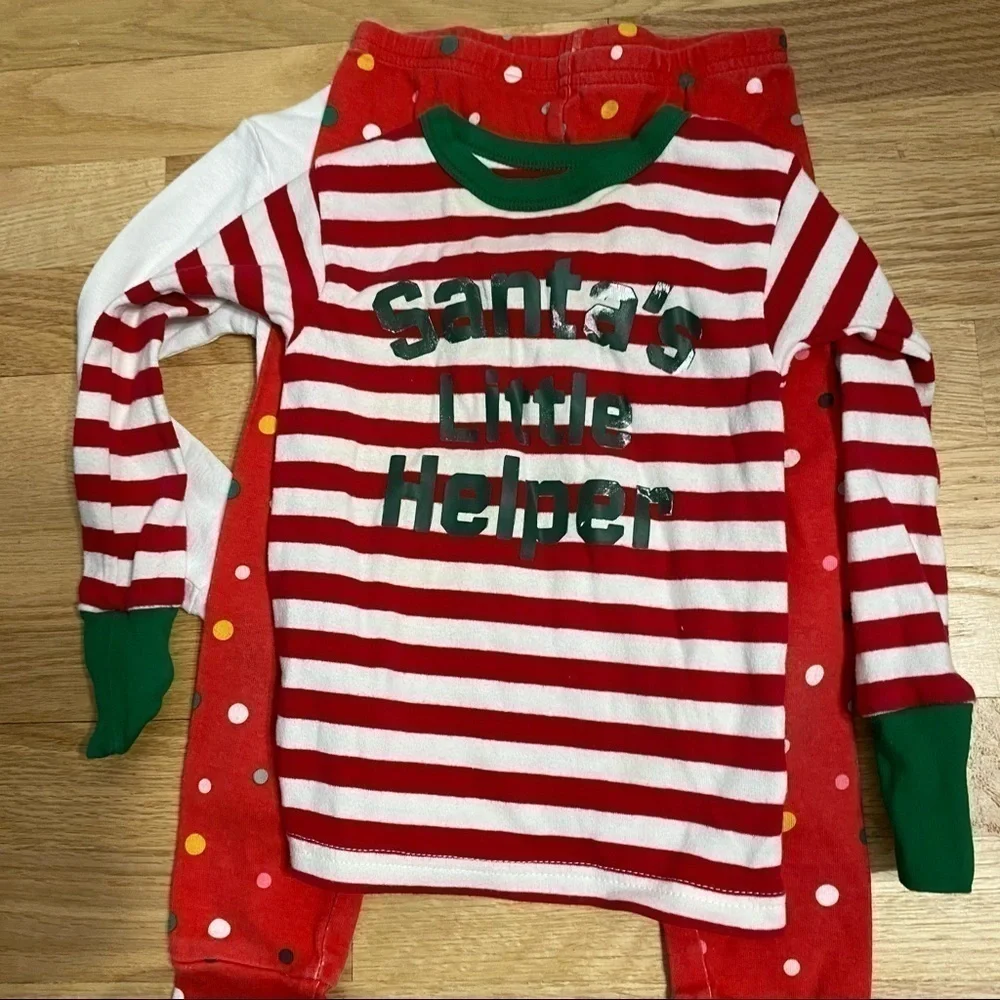 Carter’s 3T Christmas Pajama Set Reindeer Santa